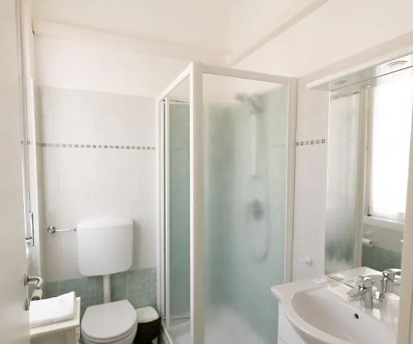 Oda ve Kahvaltı Casa Fortuna Lecco